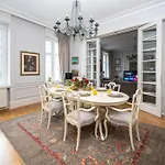 Apartment Pinterest In The Center
